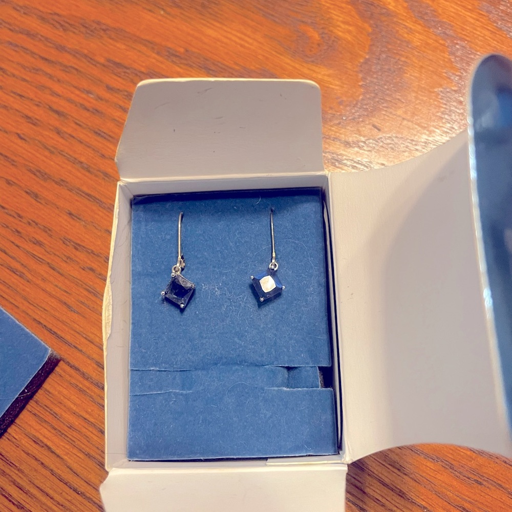Avon Sterling Silver Leverback Drop Earrings Blue Sapphire Color